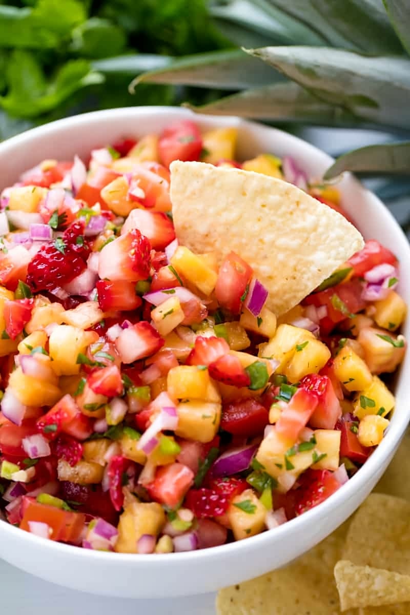 Mouthwatering Strawberry Pineapple Salsa to Elevate Your Party!