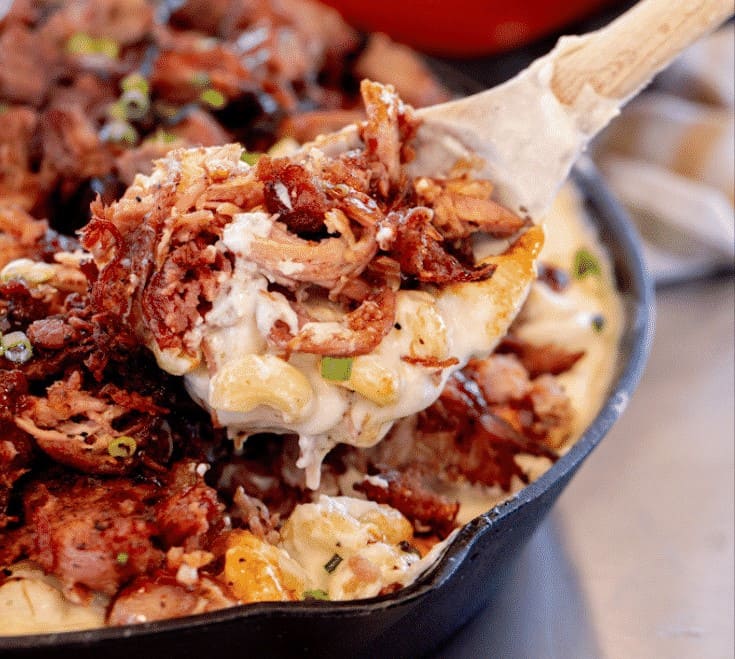 Savory Smoked Pulled Pork Mac and Cheese Delight