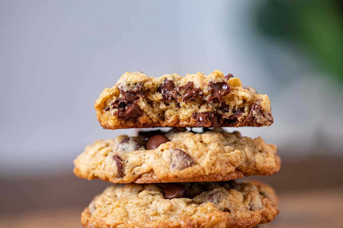 Irresistible Oatmeal Chocolate Chip Cookies