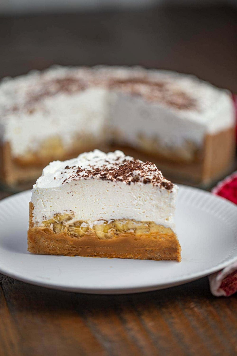 Luscious Banoffee Dream Pie: A Tempting Fusion of Toffee and Banana Delights