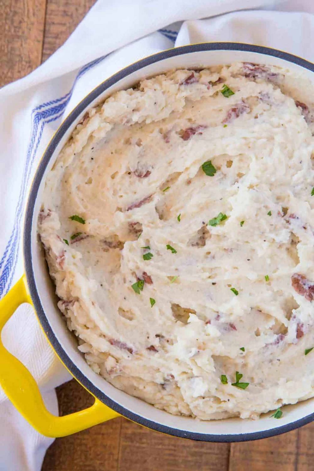 Creamy Garlic Mashed Potatoes: A Classic Side Dish with a Twist