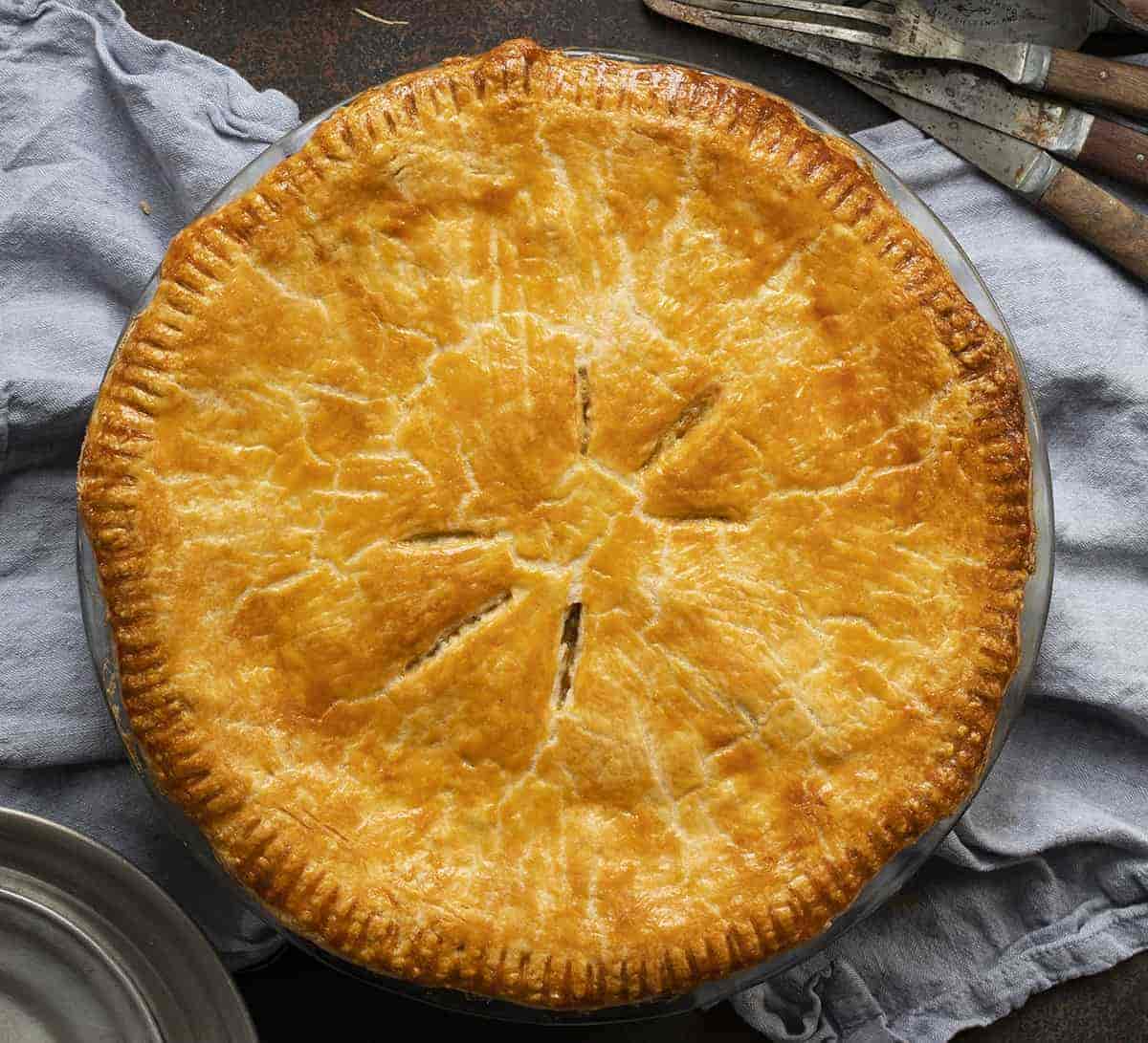 Mastering Delicate Flakiness: Crafting the Ultimate Homemade Pie Crust