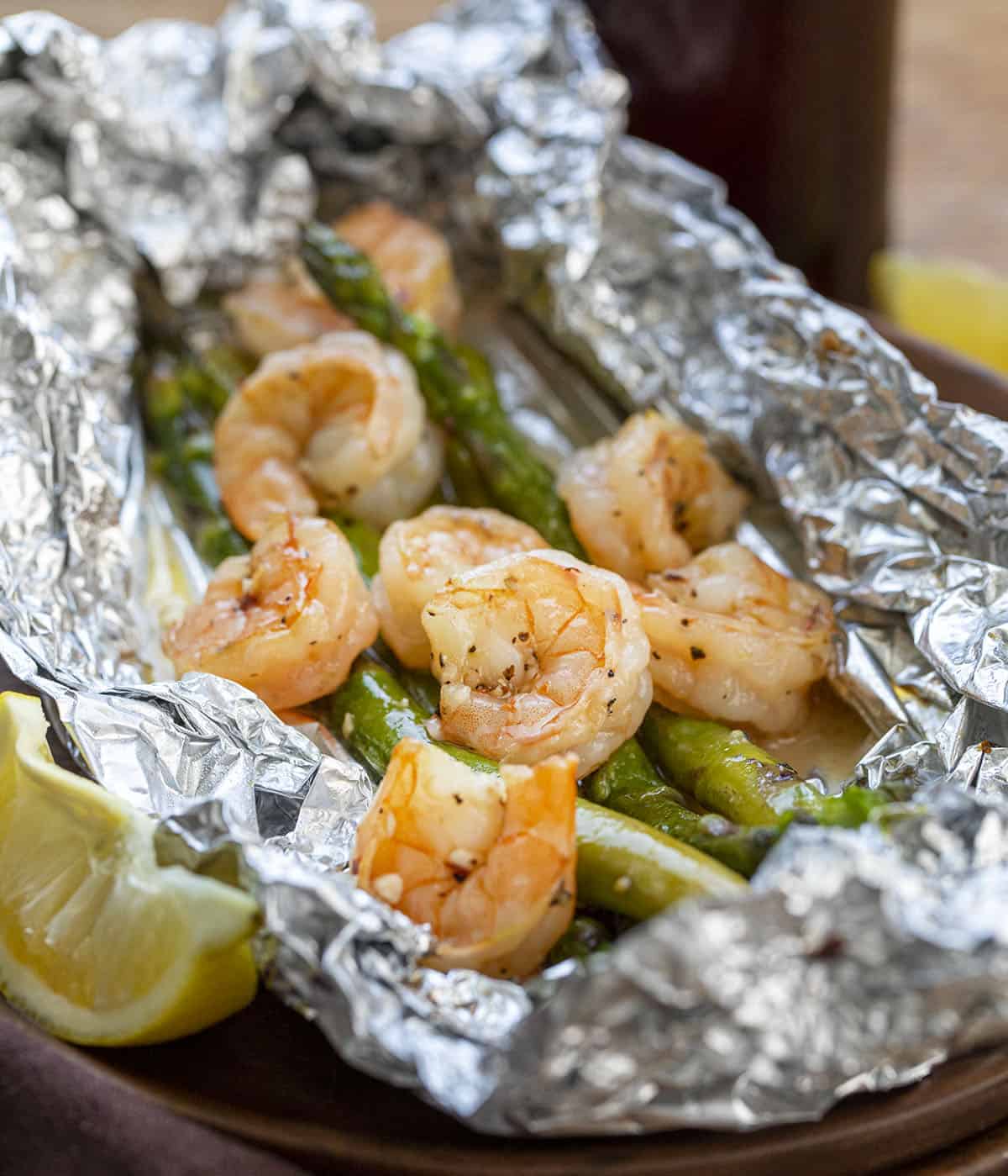 Delectable Baked Shrimp and Asparagus Foil Packs Recipe for Every Occasion