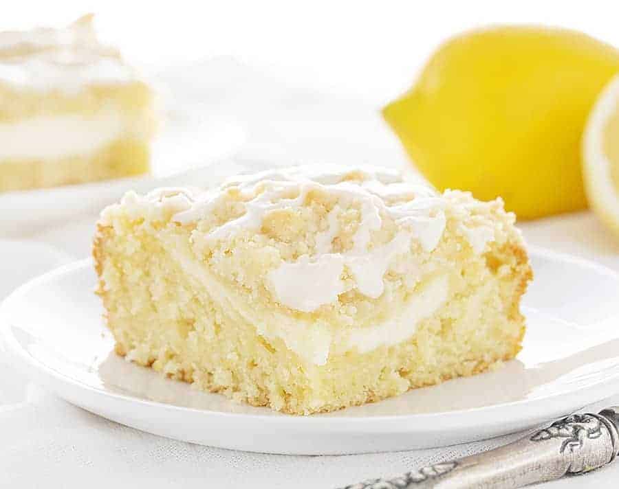 Zesty Lemon Delight Coffee Cake with Creamy Goodness