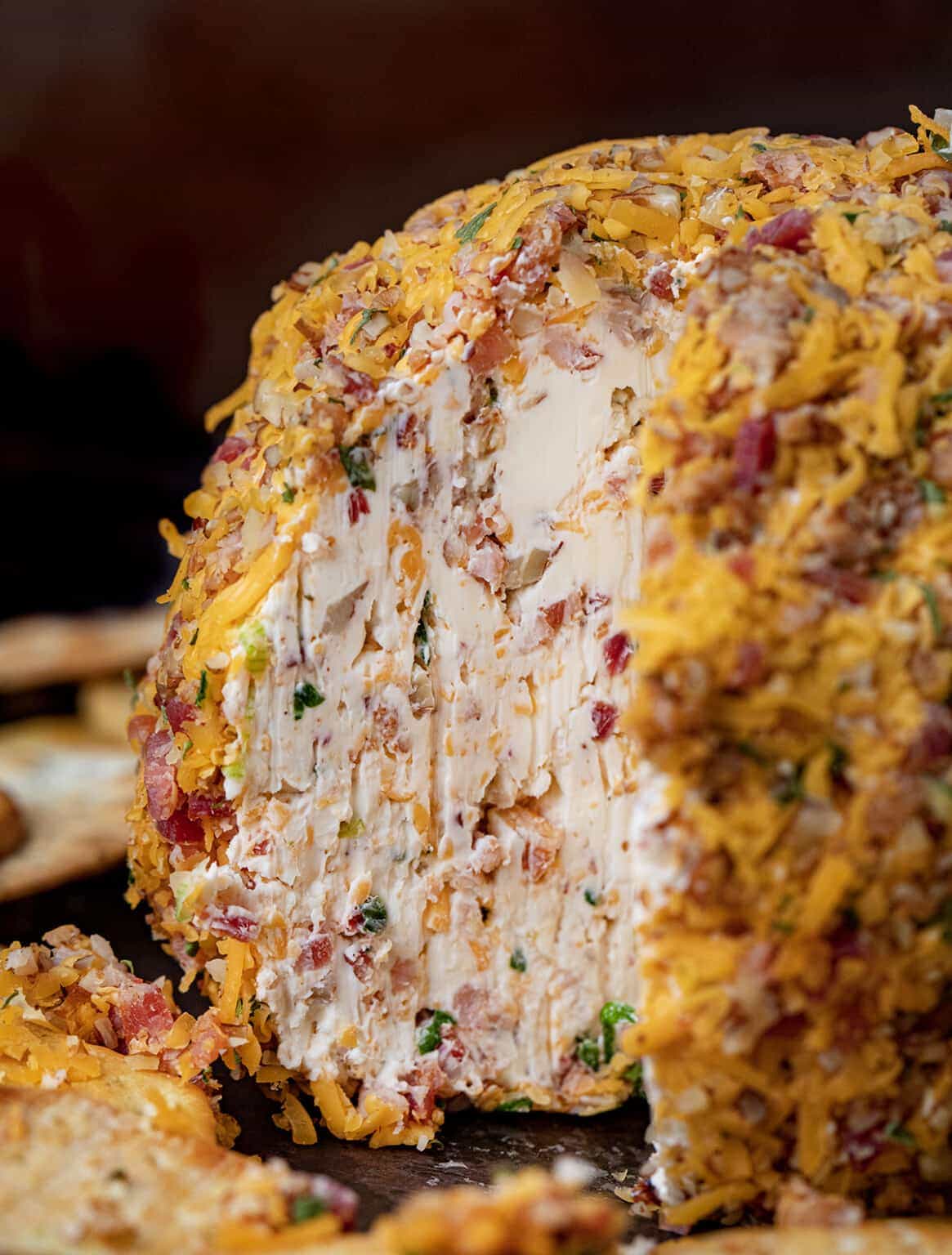 A Unique Bacon Cheese Ball Extravaganza for Your Festive Gathering